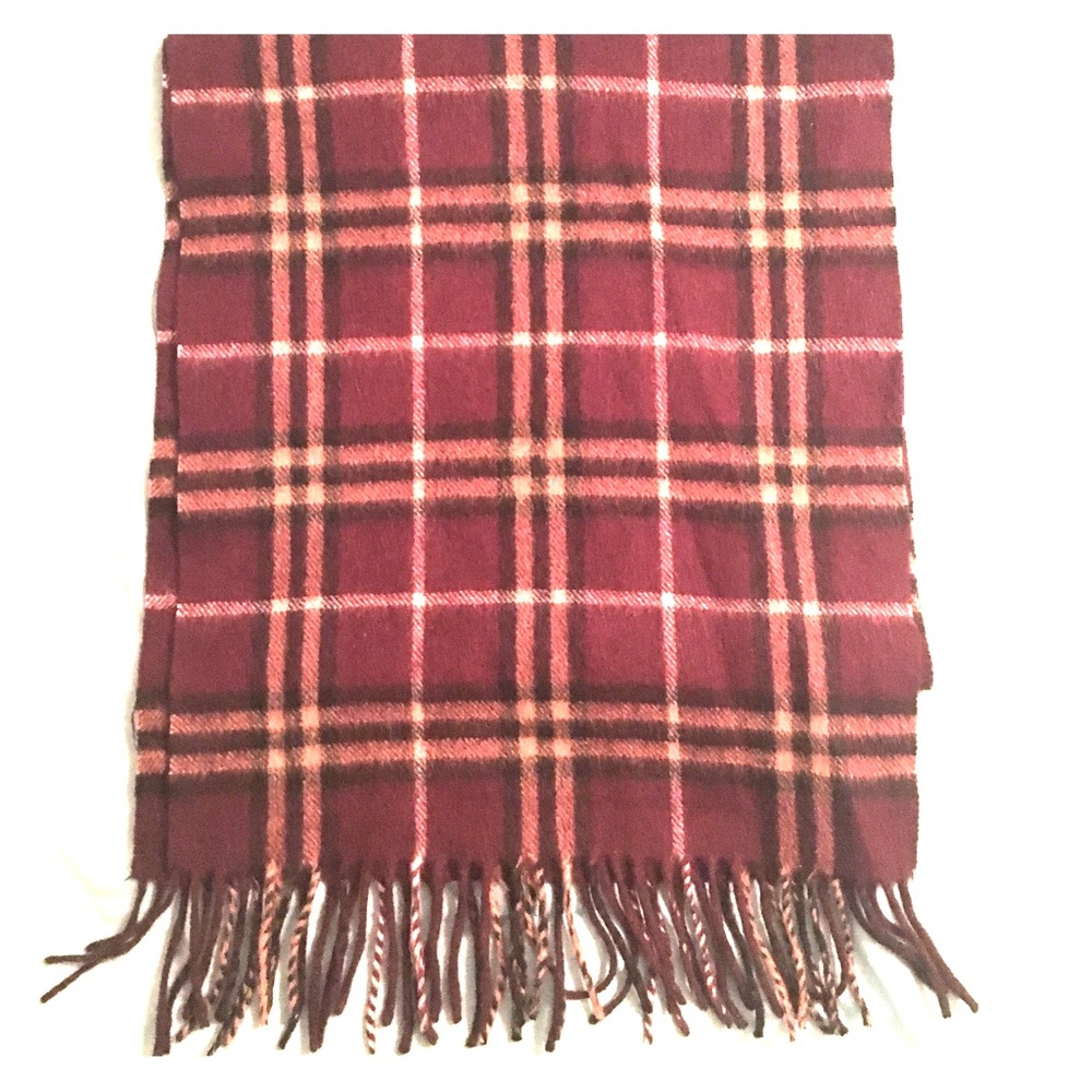 EUC Burberry scarf